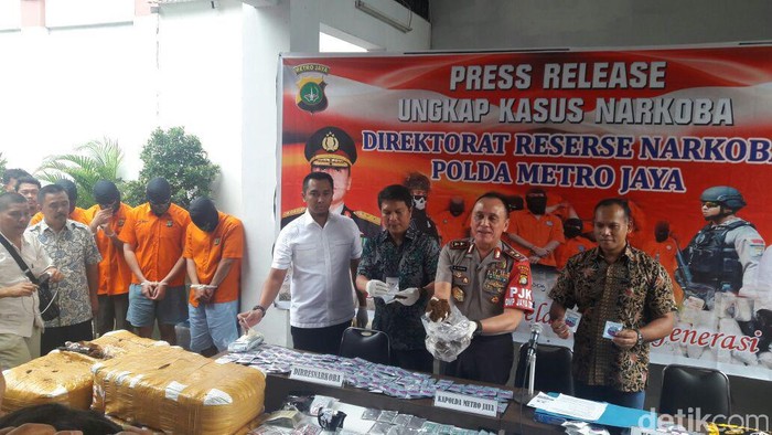 Sarjana Kimia Lulusan Jepang Ini Jadi Bos Tembakau Gorilla