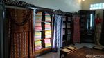 Rahasia di Balik Keindahan Kain Batik Riau