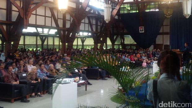 Menteri Kelautan dan Perikanan Susi Pudjiastuti di ITB