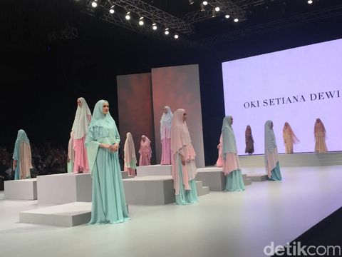 Meneropong Tren Busana Muslim Syar'i 2017, Seperti Apa?