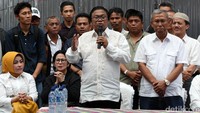 OSO berencana akan membantu para pedagang Pasar Senen yang menjadi korban kebakaran dengan memfasilitasi masyarakat minang yang kehilangan tempat usaha dan permodalan akibat musibah tersebut.