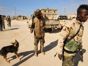 Pasukan Libya Timur Lancarkan Serangan ke Benghazi, 12 Orang tewas