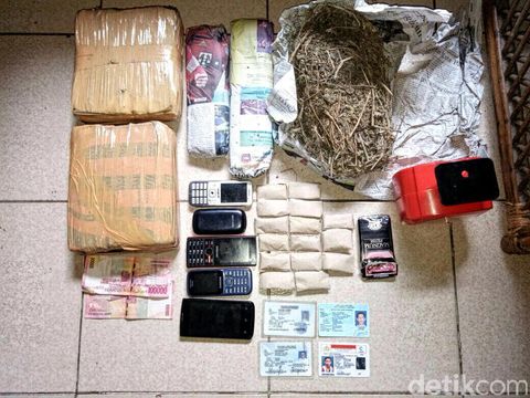 Diduga Edarkan Narkoba, Kakek 70 Tahun Ditangkap Polisi di Sukabumi