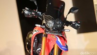 Honda CRF250Rally melakoni debut global pertama kali di ajang EICMA 2016, November lalu di Milan, Italia. Motor ini merupakan replika dari CRF450Rally yang bertarung di Dakar Rally.