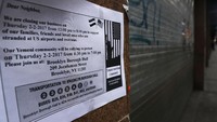Seperti dilansir Reuters dan AFP, Jumat (3/2/2017), kebanyakan toko kelontong dan restoran milik warga AS-Yaman di New York tutup pada Kamis (2/2) waktu setempat sebagai bentuk protes atas kebijakan Trump yang kontroversial. Spencer Platt/Getty Images.