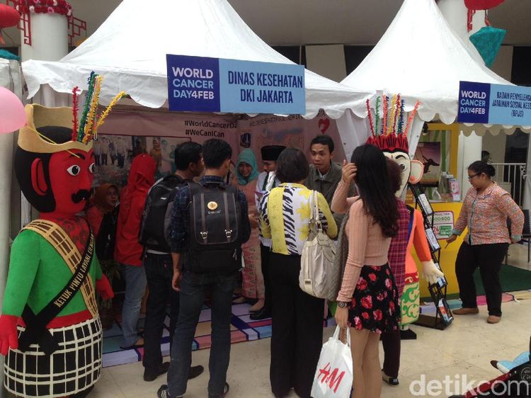 Intip Serunya Karnaval Hari Kanker, Yuk!