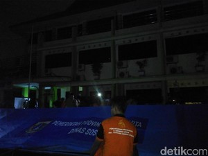 Kebakaran di Permukiman Gunung Sahari Berhasil Dipadamkan