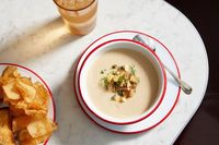 Restoran Sup Ini Donasikan Seluruh Keuntungannya untuk Amal