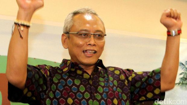 Arif Wibowo adalah politikus Partai Demokrasi Indonesia Perjuangan (PDIP). Dia juga anggota anggota Komisi II DPR.