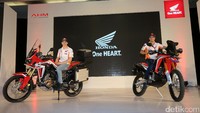 Peluncuran Africa Twin dan CRF250Rally turut dihadiri dua pebalap MotoGP Honda, Marc Marquez dan Dani Pedrosa. Keduanya berpose di CRF250Rally dan CRF1000L Africa Twin.
