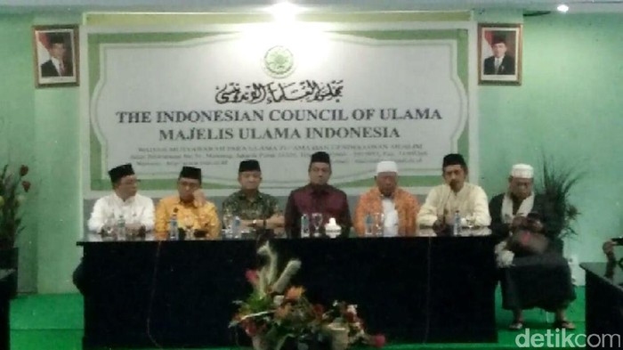 Rombongan GNPF Datangi MUI Beri Dukungan untuk Kiai Maruf