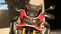 Tampang sangar Africa Twin.