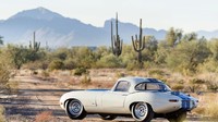 Jaguar ini merupakan mobil balap dan menjuarai Australian GT Championship 1963. Selain itu mobil ini hanya diproduksi 12 unit di dunia, dan baru berlari sejauh 6.437 kilometer meski berusia 55 tahun.