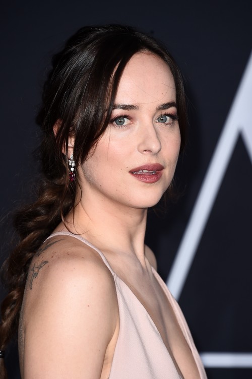 LOS ANGELES, CA - FEBRUARY 02:  Actress Dakota Johnson attends the premiere of Universal Pictures' 