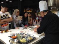 Ikan Kakap Merah Dimasak dengan Vin-Blanc dalam Balutan Kertas