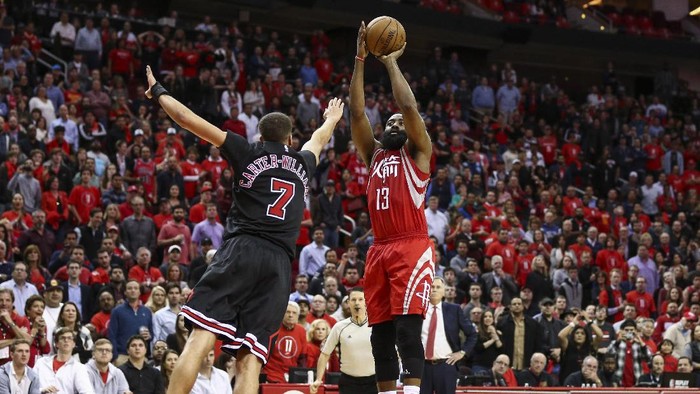 Harden 42 Poin, Rockets Jinakkan Bulls lewat Overtime