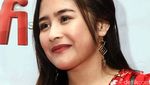 Prilly Latuconsina Happy Banget Sih!