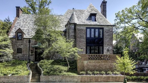 Mengintip Rumah yang Disewa Barack Obama di Washington DC