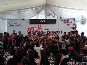Ahok Ajak Pendukungnya Nonton #KonserGue2