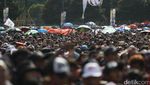 Begini Kemeriahan Pendukung Ahok-Djarot di #KonserGue2