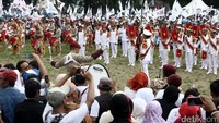 Marching band memeriahkan kampanye akbar Anies-Sandi.