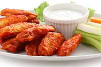 Yummy! Chicken Wings Berbumbu Gurih Pedas Bisa Ditemukan di 5 Tempat Ini