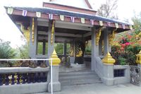 Pagoda Cantik di Perbukitan Thailand