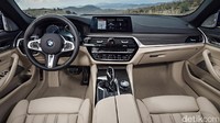 Interior BMW Seri 5 Touring,