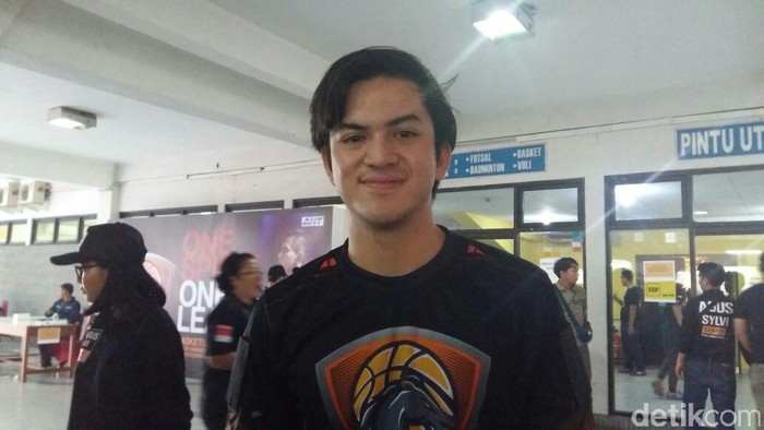 Bintang FTV Rizky Nazar Sebut Agus Jago Main Basket