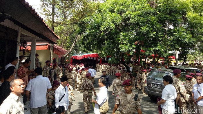 Anies dan Sandiaga Hadiri HUT Ke-9 Gerindra