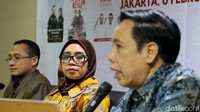 Komisioner KPU DKI Jakarta Dahlia Umar menyimak paparan yang disampaikan Guru Besar Statistik Khairil A Notodiputro.