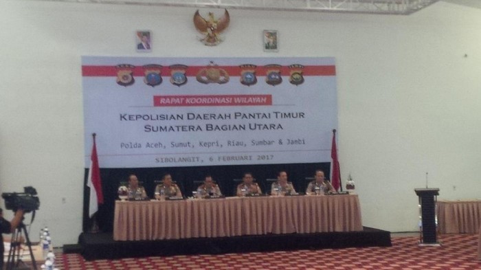 Ke Deli Serdang, Kapolri Pimpin Rapat Berantas Aneka Penyelundupan