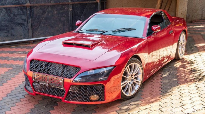 Pria Afrika Selatan Berhasil Buat Mobilnya Sendiri