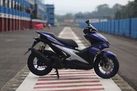 Ini Perlengkapan Wajib untuk Si Pemotor Stylish