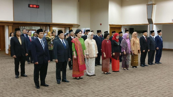 Menkes Kukuhkan Komite Penempatan Dokter Spesialis