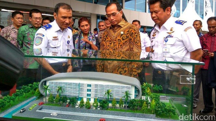 Resmikan Gedung Baru, Menhub: Dibangun Pakai Uang Rakyat