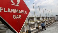Saat ini, daya mampu sistem kelistrikan di Sumatera Selatan mencapai 1.300 MW, sedangkan beban puncak mencapai 800 MW. Untuk itu, sistem kelistrikan di daerah ini dapat dikategorikan aman. Surplus listrik yang dihasilkan dikirimkan untuk memperkuat pasokan listrik di Lampung dan daerah di Sumatera Bagian Tengah. Agus Trimukti/Humas PLN.