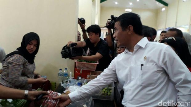Mentan: Kalau Jualan di Toko Tani Harganya Mahal, Nanti Izin Dicabut