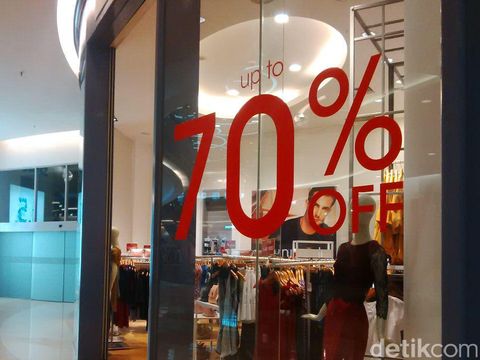 8 Brand dan Department Store yang Diskon Hingga 70% Long Weekend Ini