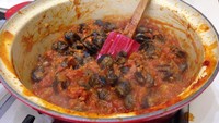 Le Bouchee Escargots Provencale jadi menu pembuka pertama yang diajarkan. Sajian ini memakai escargot atau sejenis bekicot yang diberi saus tomat gaya Provence.