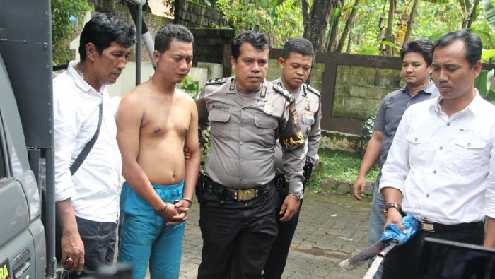 Penjual Kelapa Tewas Dibacok Mantan Menantunya