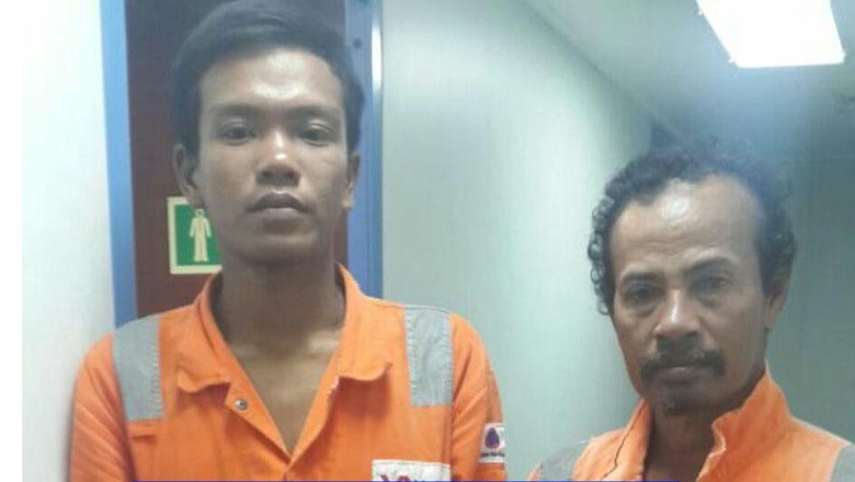 Kapal Nelayan Lamongan Tenggelam, 3 Orang Selamat 2 Orang Hilang Kapal Nelayan Lamongan Tenggelam, 3 Orang Selamat 2 Orang Hilang