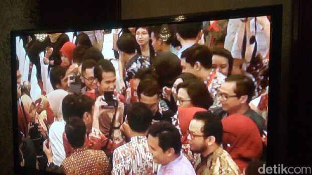 Menteri Keuangan Sri Mulyani dan Presiden Indonesia ke-3 B.J. Habibie Hadiri Pertemuan Alumni LPDP