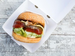 Ini Zat Berbahaya yang Banyak Terkandung dalam Kemasan Fast Food