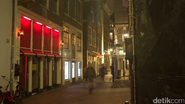 Etalase kaca di Red Light District Amsterdam (Randy/detikTravel)