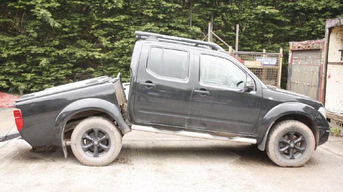 Banyak Sasis Retak, Nissan Didesak Tarik Navara