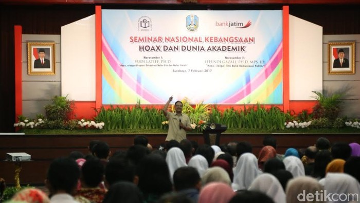 Gus Ipul Ajak Generasi Muda Manfaatkan Internet untuk Hal Positif