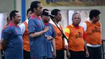 Foto: Aksi Presiden Jokowi Futsal, Memanah, hingga Tinju