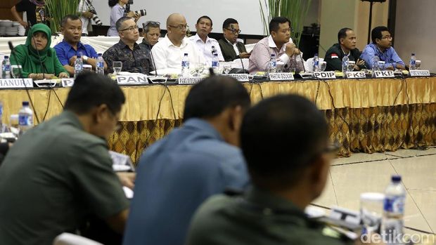 KPU menggelar rapat koordinasi kesiapan pemungutan dan penghitungan suara di kantor KPU, Jakarta, Selasa (7/2/2017).