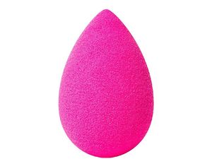 Rayakan 15 Tahun Hari Jadi,  beautyblender Rilis Spons Makeup Pink Champagne